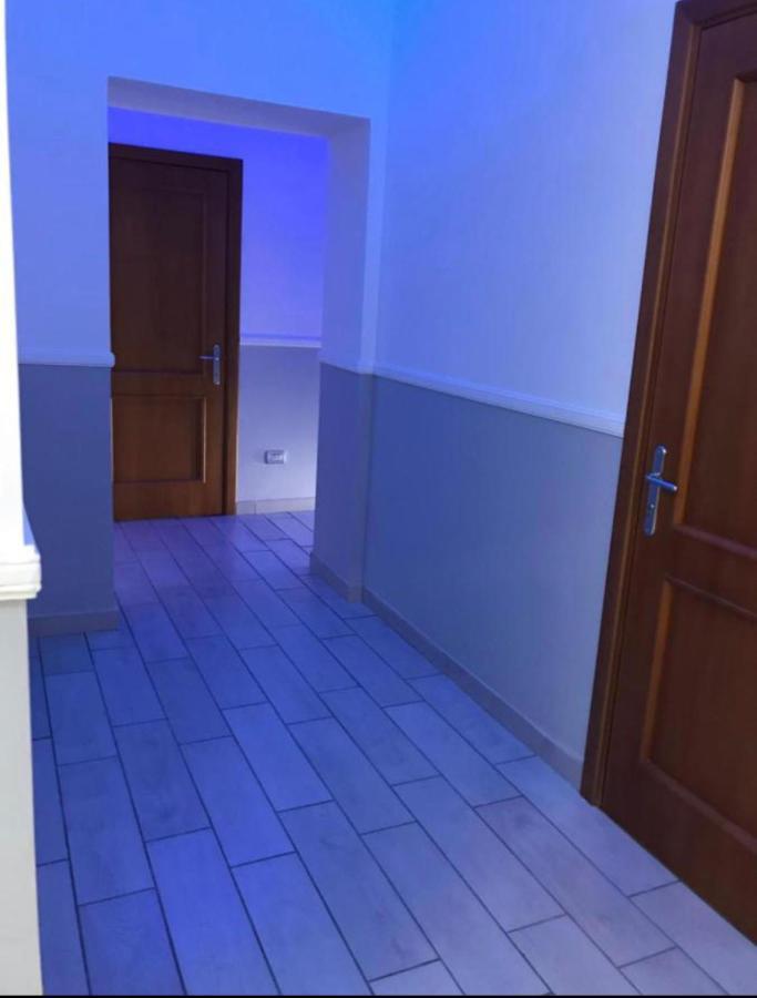 B&B Rial Νάπολη Εξωτερικό φωτογραφία